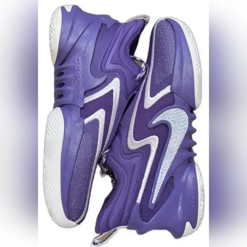 Nike Air Cosmic Unity 2 TB PROMO Court Purple Men's 13 DX6649-500 - Picture 4 of 6